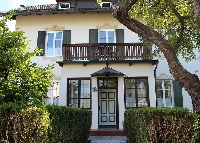 Waldfrieden - Und -haus